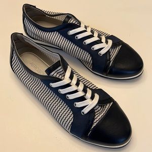 Aerosoles casual shoes